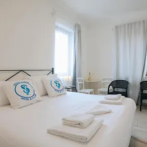  Guest house Sg - Casa Laura Italy